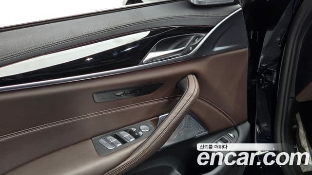 BMW 5시리즈 (G30) 530e M Sport, 2022 18