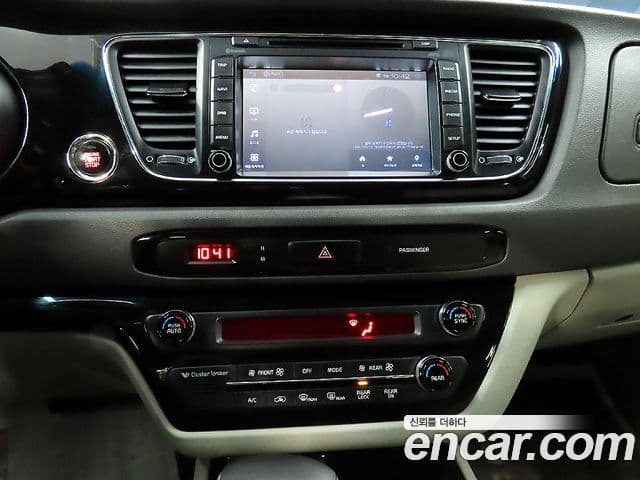 Kia All New Carnival Prestige, 2017 15