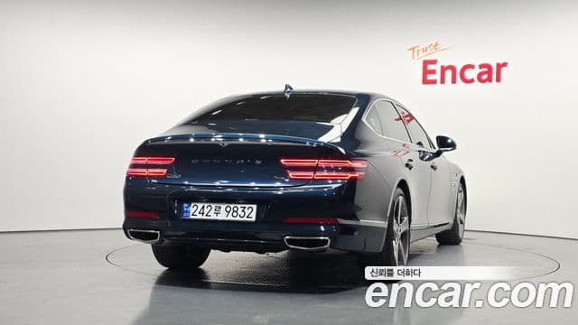 Genesis G80 (RG3) бензин 2.5 турбо AWD, 2023 4