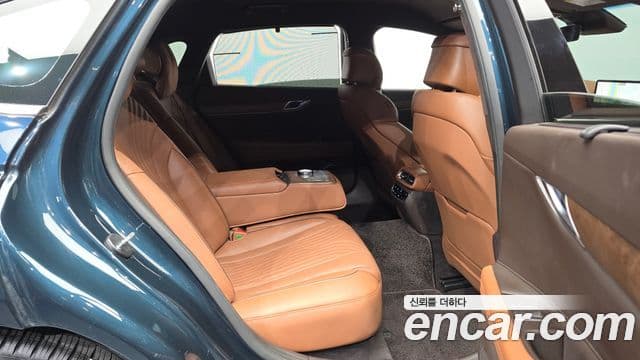 Genesis G80 (RG3) бензин 2.5 турбо AWD, 2023 12