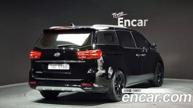 Kia The / новый New Carnival Noblesse, 2019 2