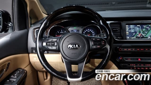 Kia The / новый New Carnival Noblesse, 2019 13