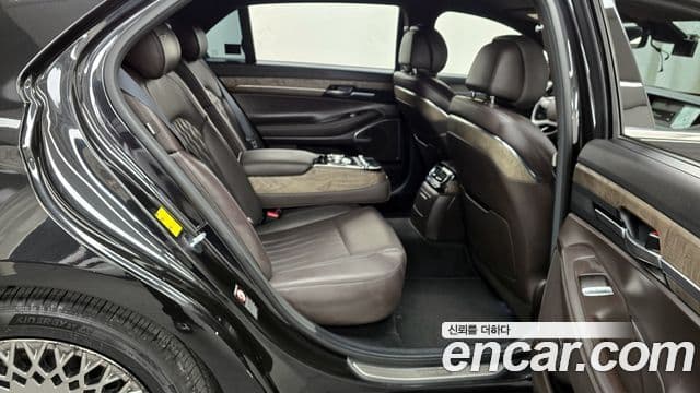 Genesis G90 Premium Luxury, 2019 12