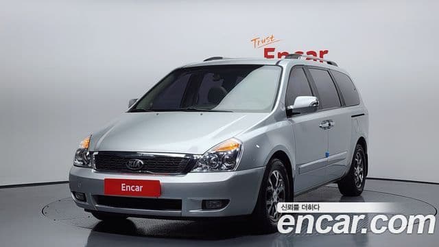 Kia Carnival R Premium, 2014 1
