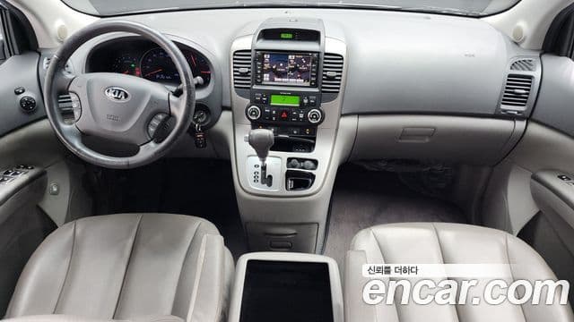 Kia Carnival R Premium, 2014 7