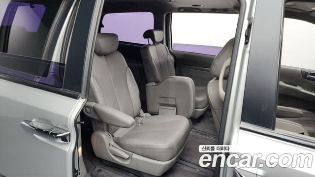 Kia Carnival R Premium, 2014 12