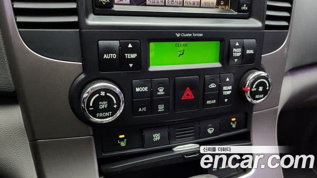 Kia Carnival R Premium, 2014 16