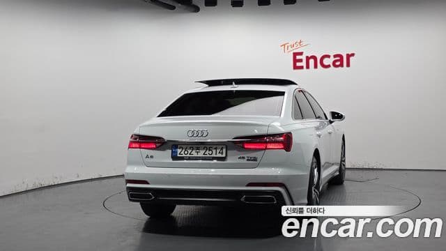 Audi A6 (C8) Premium, 2023 4