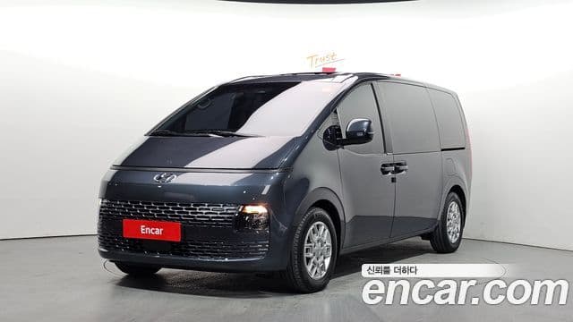 Hyundai Staria Modern, 2022 1