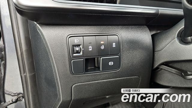 Hyundai Staria Modern, 2022 18