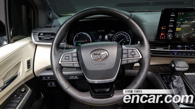 Toyota Sienna 4세대, 2022 12