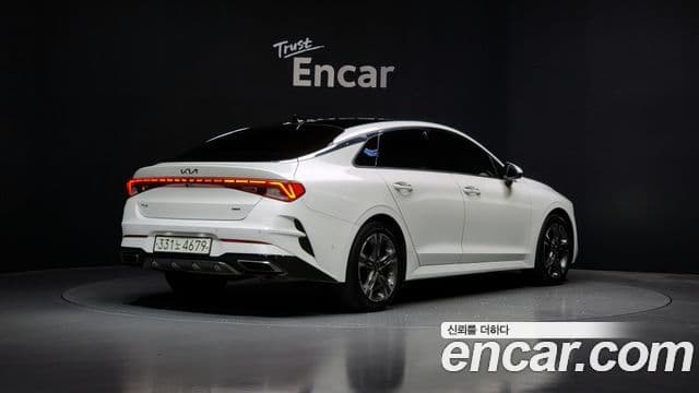 Kia K5 гибрид 3세대 Signature, 2022 2