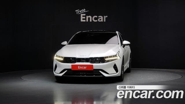 Kia K5 гибрид 3세대 Signature, 2022 3