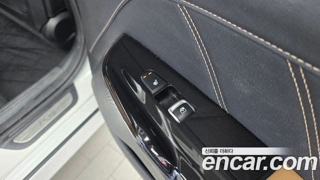 Kia K5 гибрид 3세대 Signature, 2022 19