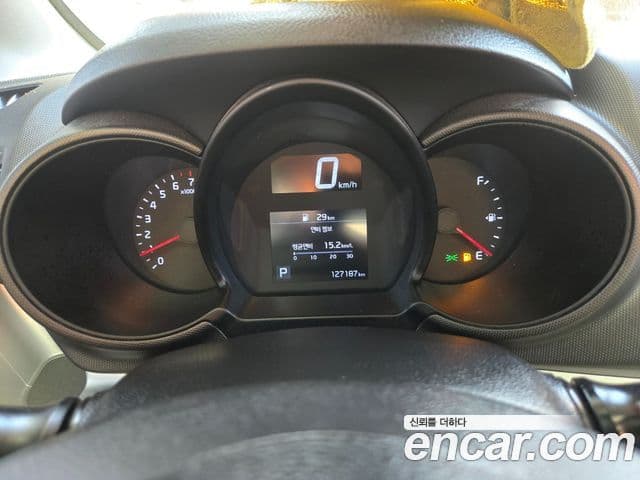 Kia The / новый New Ray Standard, 2022 8