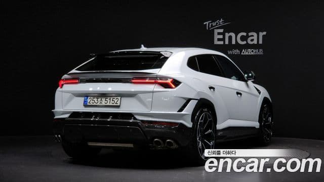 Lamborghini Urus 4.0 V8 Performante, 2023 2