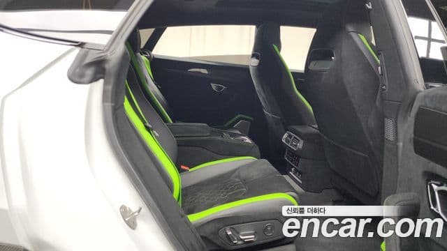 Lamborghini Urus 4.0 V8 Performante, 2023 12