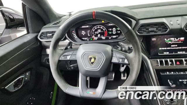 Lamborghini Urus 4.0 V8 Performante, 2023 13