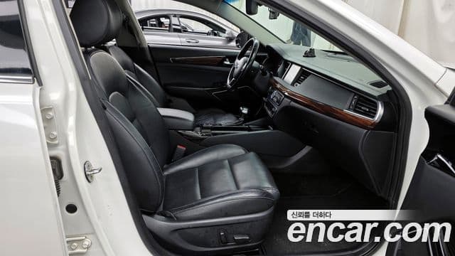 Kia All New K7 3.0 LPI Luxury (арендный автомобиль), 2017 11