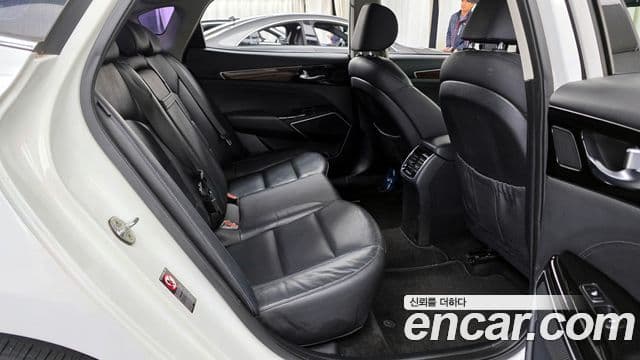 Kia All New K7 3.0 LPI Luxury (арендный автомобиль), 2017 12