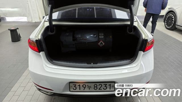 Kia All New K7 3.0 LPI Luxury (арендный автомобиль), 2017 20