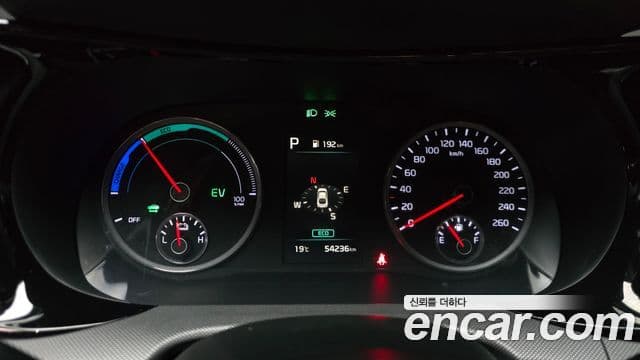 Kia K5 гибрид 3세대 Prestige, 2020 8