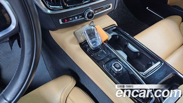 Volvo S90 T8 AWD Ultimate Bright, 2022 9