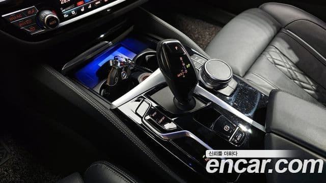 BMW 5시리즈 (G30) 530i M Sport, 2022 9