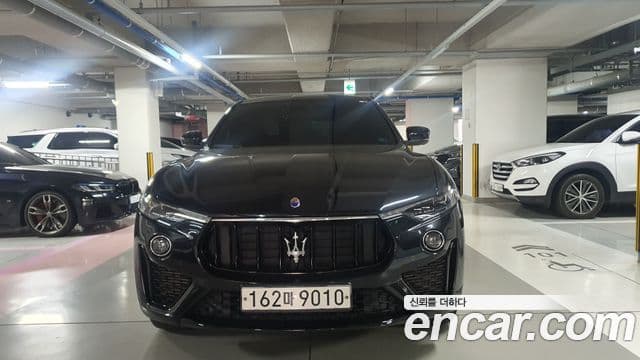 Maserati Levante 3.0 AWD GranSport, 2020 1