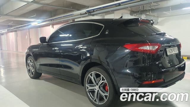 Maserati Levante 3.0 AWD GranSport, 2020 6