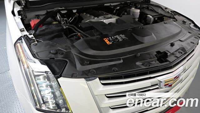 Cadillac Escalade 4세대, 2020 6