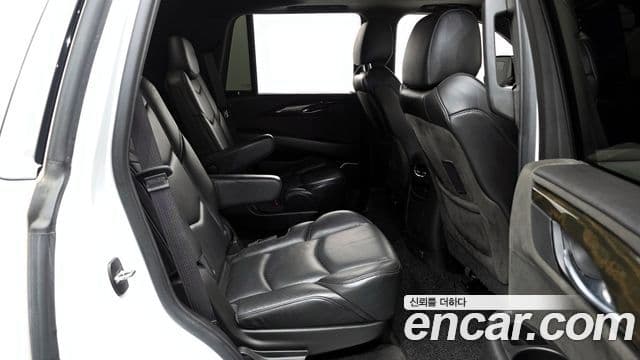 Cadillac Escalade 4세대, 2020 12