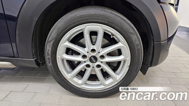 Mini Cooper D Countryman 1세대, 2016 все фото