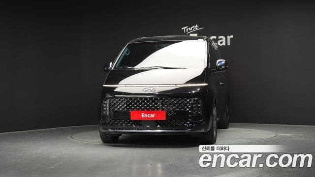 Hyundai Staria Prestige, 2023 3