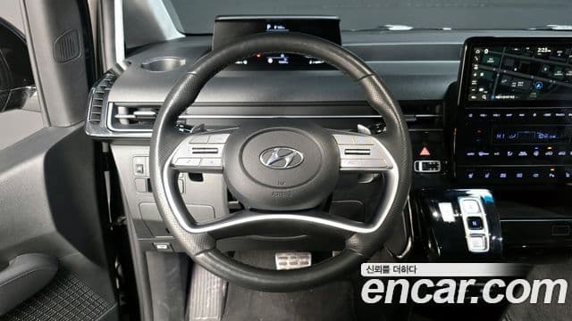 Hyundai Staria Prestige, 2023 13