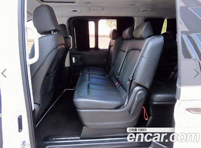 Hyundai Staria Prestige Camper 11인승, 2023 6