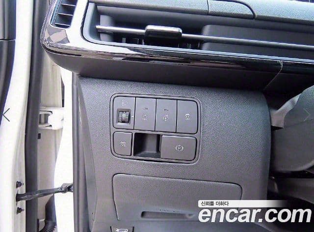 Hyundai Staria Prestige Camper 11인승, 2023 13