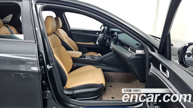 Kia K5 3세대 Prestige, 2023 11