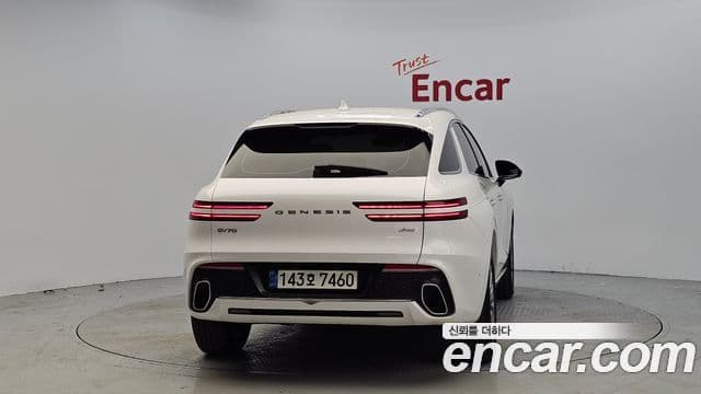 Genesis GV70, 2022 4