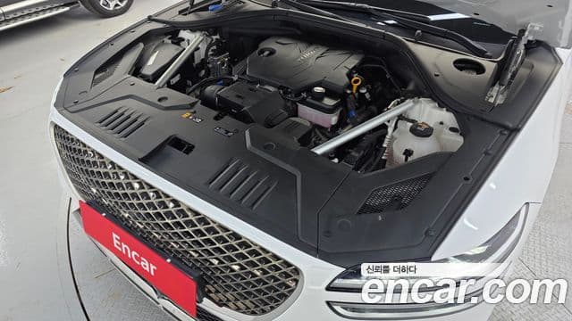 Genesis GV70, 2022 6