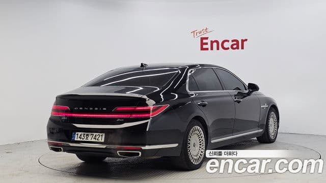 Genesis G90 Premium Luxury, 2022 2