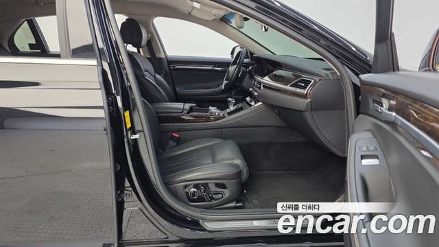 Genesis G90 Premium Luxury, 2022 11