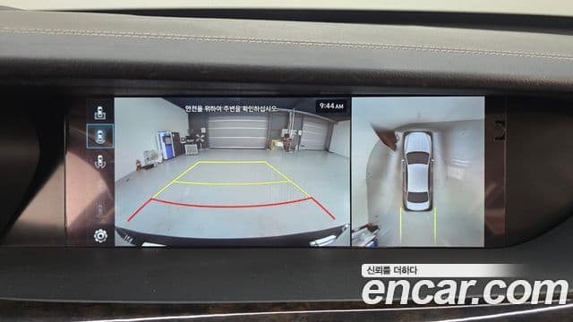 Genesis G90 Premium Luxury, 2022 14