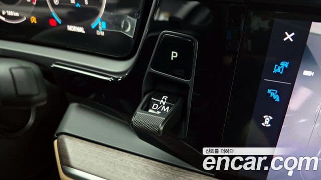 Porsche Cayenne (PO536), 2024 9