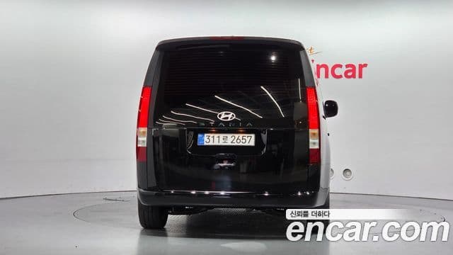 Hyundai Staria Modern, 2025 4