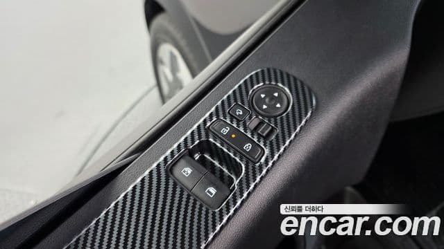 Hyundai Staria Modern, 2025 12