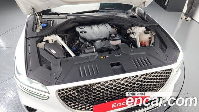 Genesis GV70, 2022 6