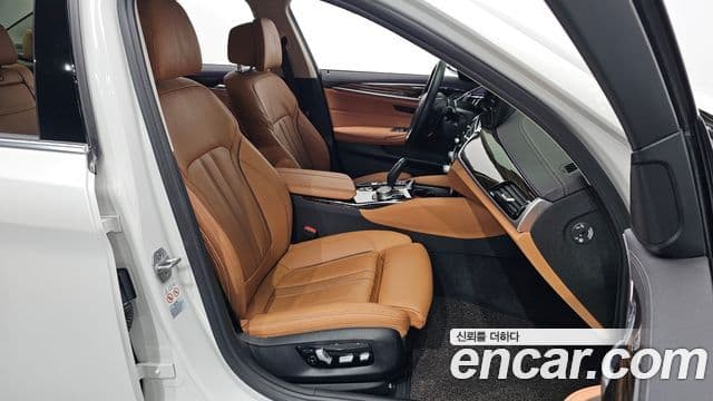 BMW 5시리즈 (G30) Luxury, 2021 12