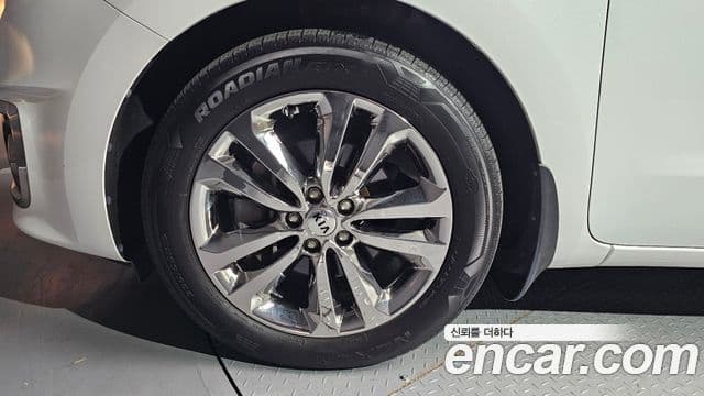 Kia All New Carnival VIP, 2018 все фото