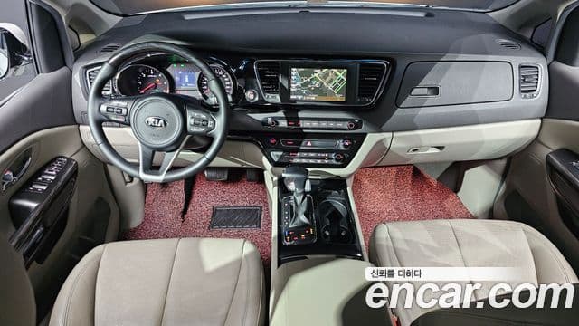 Kia All New Carnival VIP, 2018 7